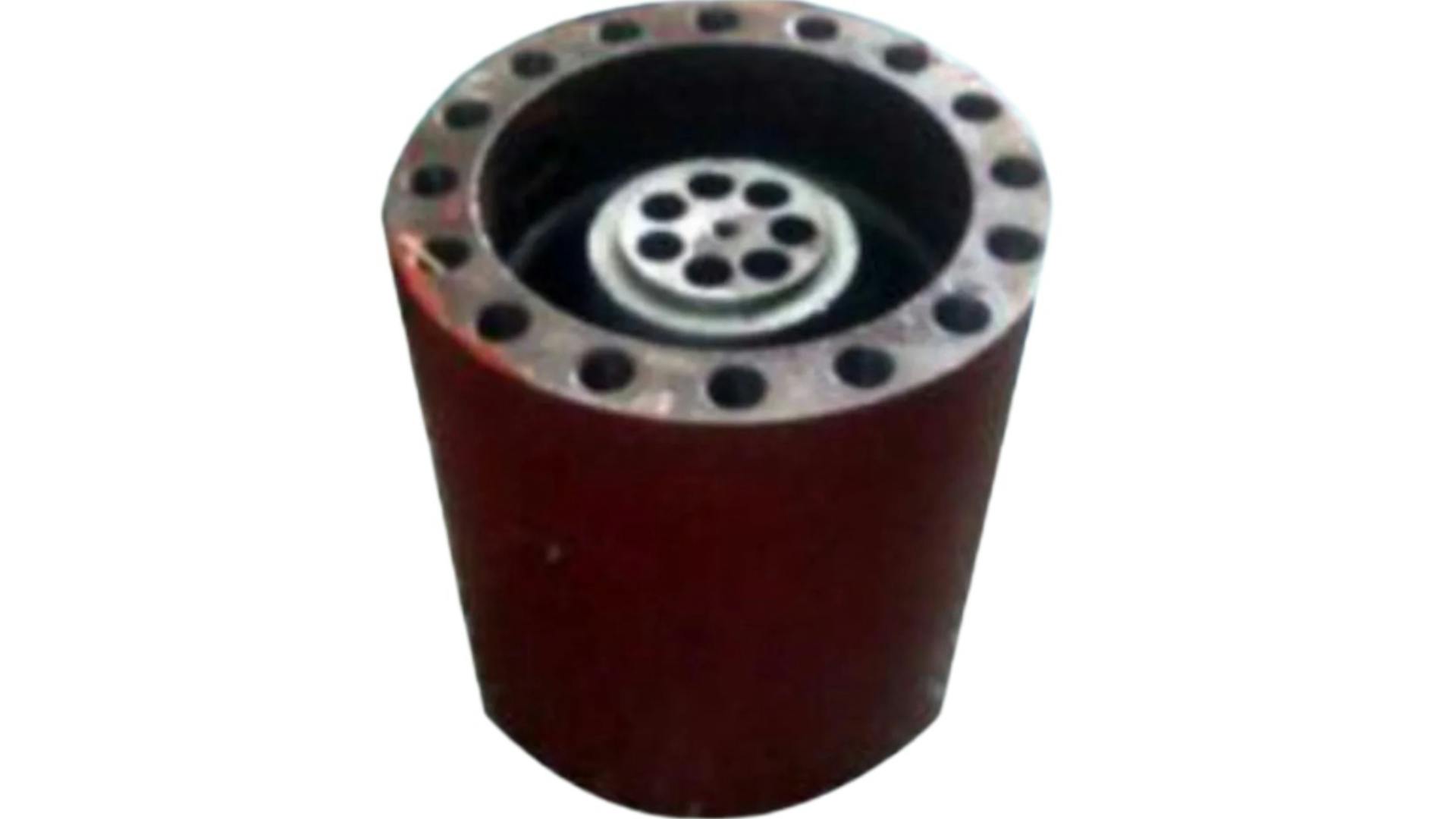 INTENSIFIER CYLINDER WITH MULTIPLICATOR PISTON